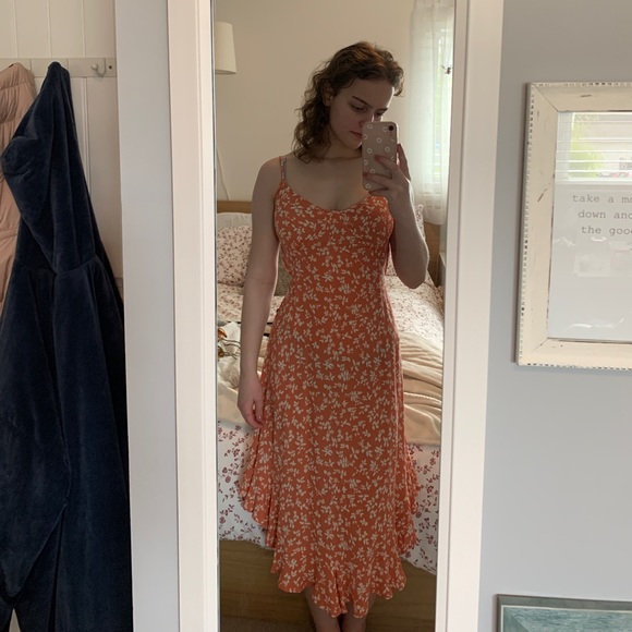 KIVARI coral and white dress - Picture 5 of 10